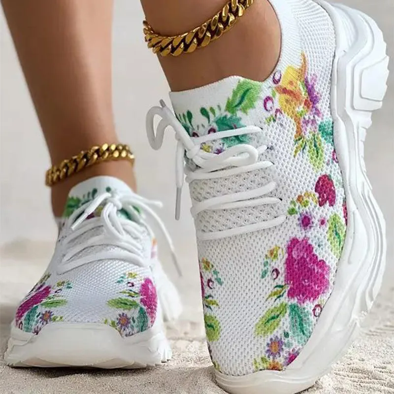 Elora | Comfort Fit | Breathable Shoe with Floral Pattern